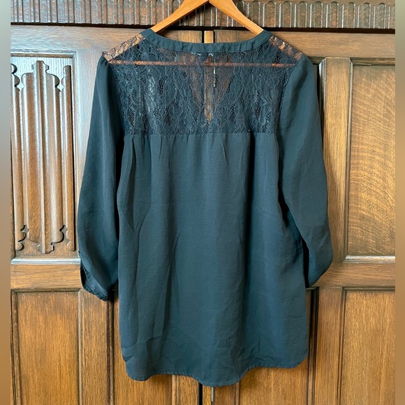 3/4 Sleeve Flowy Blouse with Lace Shoulders, Medium - Picture 2 of 4